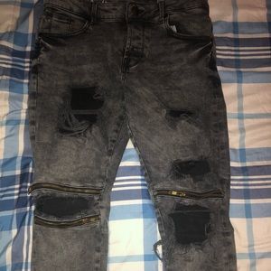 Gray Ripped Denim&Co Jeans